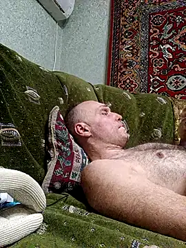 Pineapple04 online show from 12.16.25