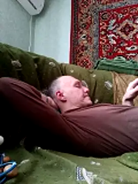 Pineapple04 online show from 02.07.26