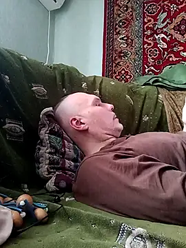 Pineapple04 online show from 02.17.26