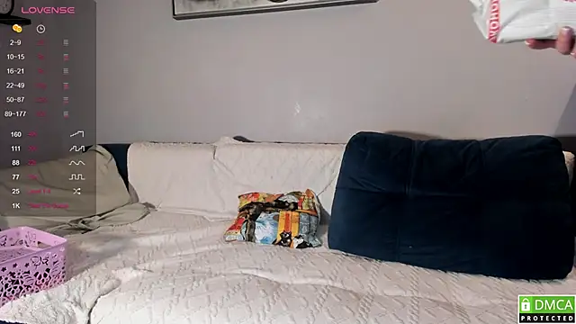 wwildfox online show from 04.05.26