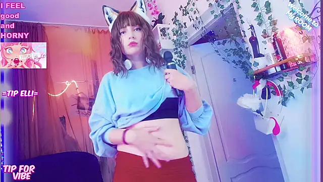 Snapshot of Toxic_Ellies chatting on 12.13.24 Toxic Ellies online show from 12.13.24