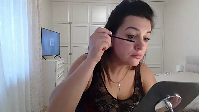 Dina0908 online show from 01.28.25