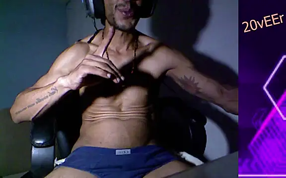 20vEEr online show from 03.15.25