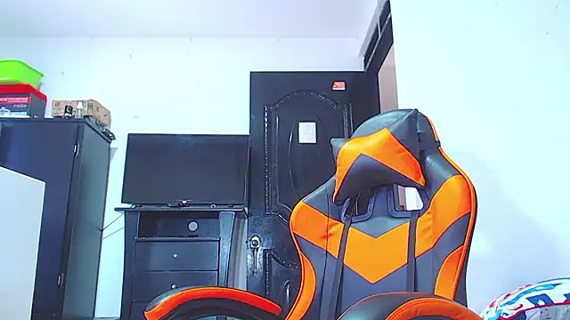 ADAM HOT online show from 01.15.26