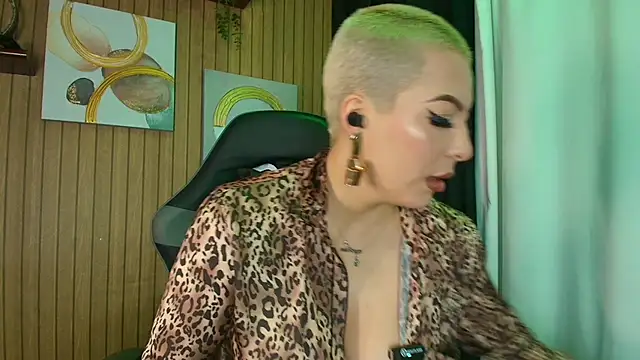 Snapshot of Camila_Chainn chatting on 02.04.26 Camila Chainn online show from 02.04.26