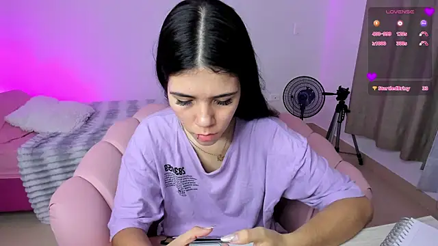 sofi cute01 online show from 02.05.25