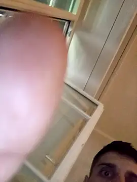 Xtremem00d online show from 09.18.25