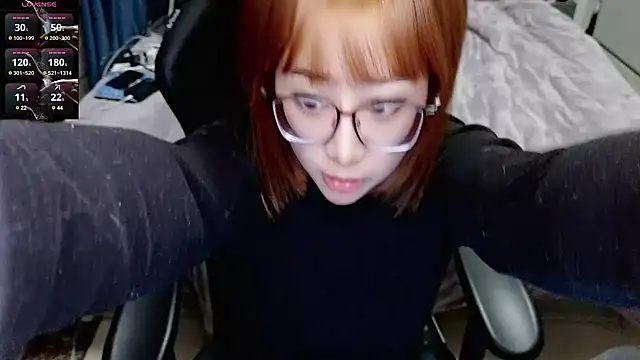 Snapshot of Angelababy001 chatting on 01.16.25 Angelababy001 online show from 01.16.25