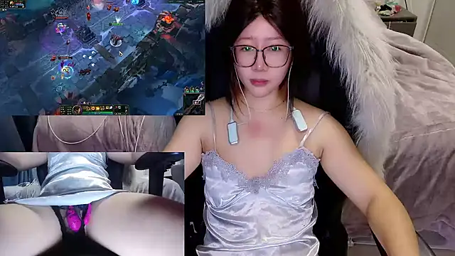 Snapshot of Angelababy001 chatting on 01.17.25 Angelababy001 online show from 01.17.25