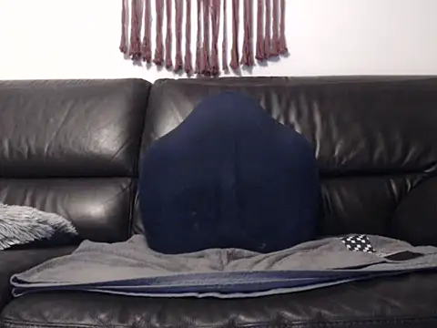 lalouette16 online show from 02.28.26