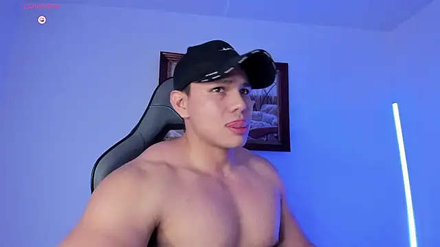 RoyConstance online show from 02.04.26