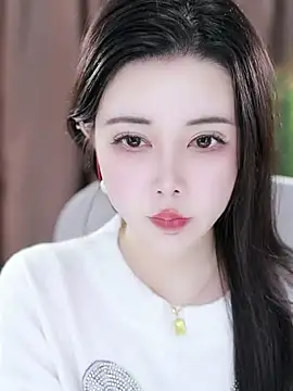 Qiaoqiao  online show from 01.27.25