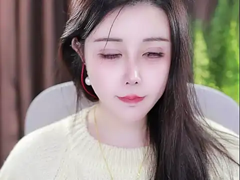 Qiaoqiao  online show from 02.22.25