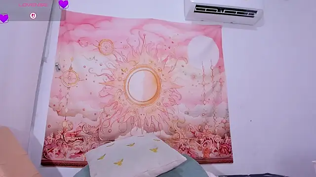 LilitRobins online show from 11.11.25