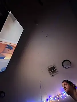 Snapshot of matte36_ chatting on 11.17.25 matte36 online show from 11.17.25