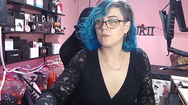 Snapshot of sukii93 chatting on 03.12.26 sukii93 online show from 03.12.26