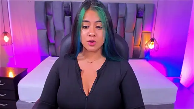 Xisu  online show from 02.05.25