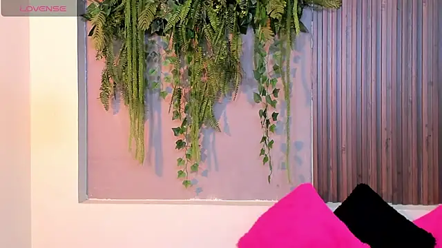 AmyBarton02 online show from 09.29.25