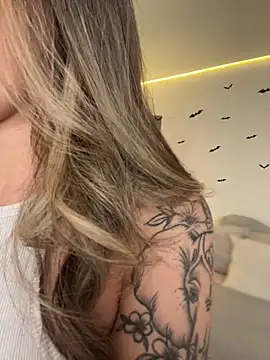 AmmyCollinsW online show from 11.08.25