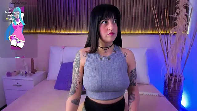 Liz grey  online show from 02.06.26