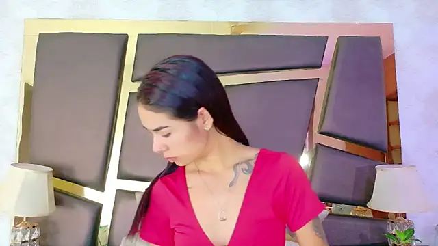 NicoleEsposito online show from 10.01.25