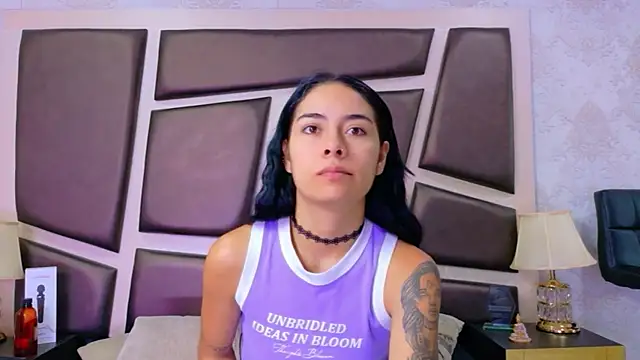 NicoleEsposito online show from 06.20.26
