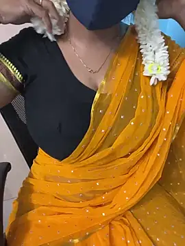 Snapshot of sajeetha chatting on 04.30.26 sajeetha online show from 04.30.26
