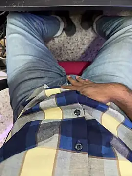 Snapshot of hardfukr0088 chatting on 12.27.24 hardfukr0088 online show from 12.27.24