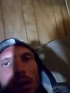 Snapshot of luke_thighwalker2469 chatting on 12.28.24 luke thighwalker2469 online show from 12.28.24