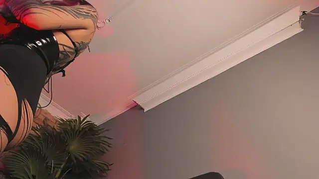 ALICEPOIXXXON online show from 09.28.25