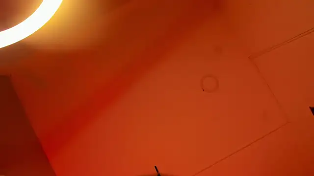 ALICEPOIXXXON online show from 10.15.25