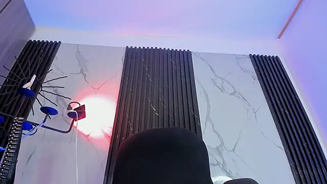 ALICEPOIXXXON online show from 04.15.26