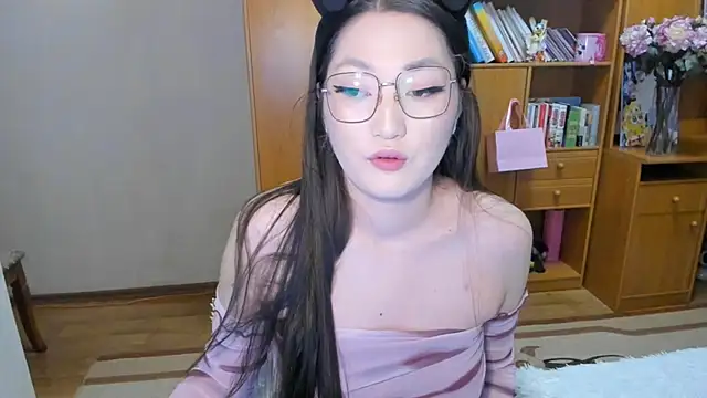 Snapshot of nliki4506 chatting on 03.19.25 nliki4506 online show from 03.19.25