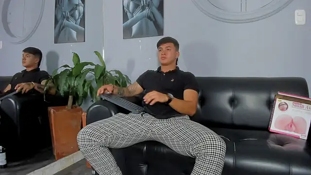 Cristopher strong online show from 02.16.25