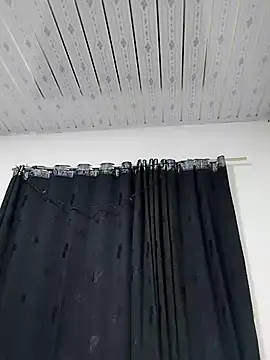 Snapshot of IamAlana_ chatting on 12.31.24 IamAlana online show from 12.31.24