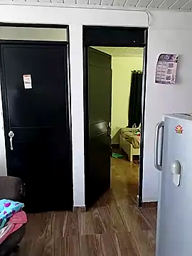 Snapshot of IamAlana_ chatting on 12.31.24 IamAlana online show from 12.31.24