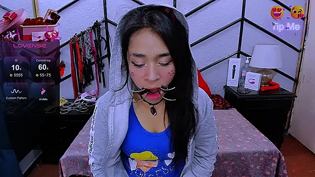 AlanaLuck online show from 02.08.25