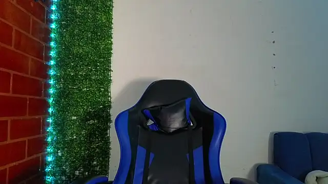 Demitryo online show from 04.11.26