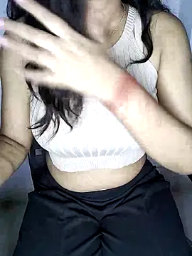 Snapshot of Ms_Neera chatting on 03.18.25 Ms Neera online show from 03.18.25