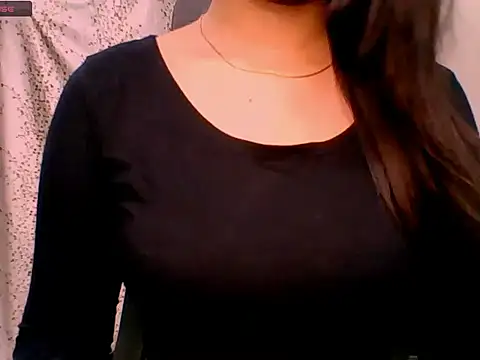 Snapshot of Nicole-wallace chatting on 11.05.25 Nicole-wallace online show from 11.05.25