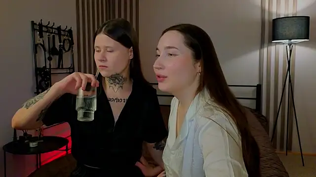 Snapshot of domDani_subMay chatting on 03.15.25 domDani subMay online show from 03.15.25