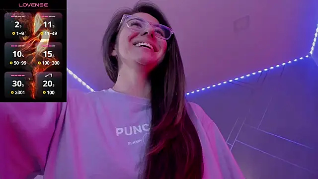 Ich Bin Julia online show from 12.04.24