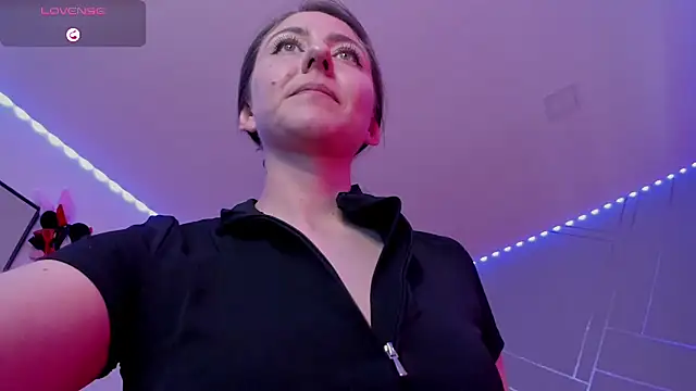 Ich Bin Julia online show from 01.16.25