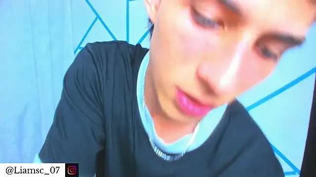 liam scott77 online show from 11.15.25