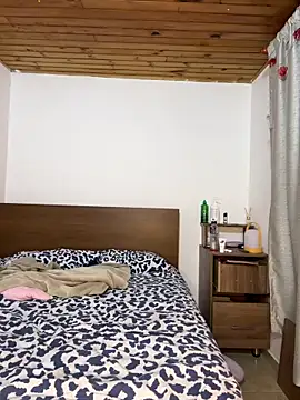 Barbielatinas online show from 02.20.25