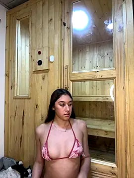 Barbielatinas online show from 10.14.25