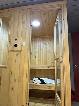 Barbielatinas online show from 12.16.25