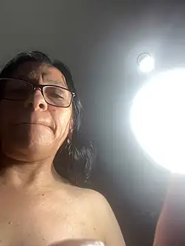 Freya Artemisa online show from 01.11.25