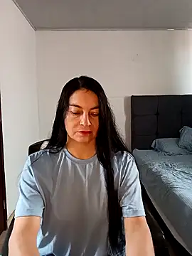 renata hot1 online show from 03.13.25