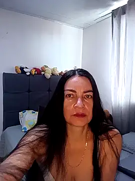 renata hot1 online show from 03.30.26